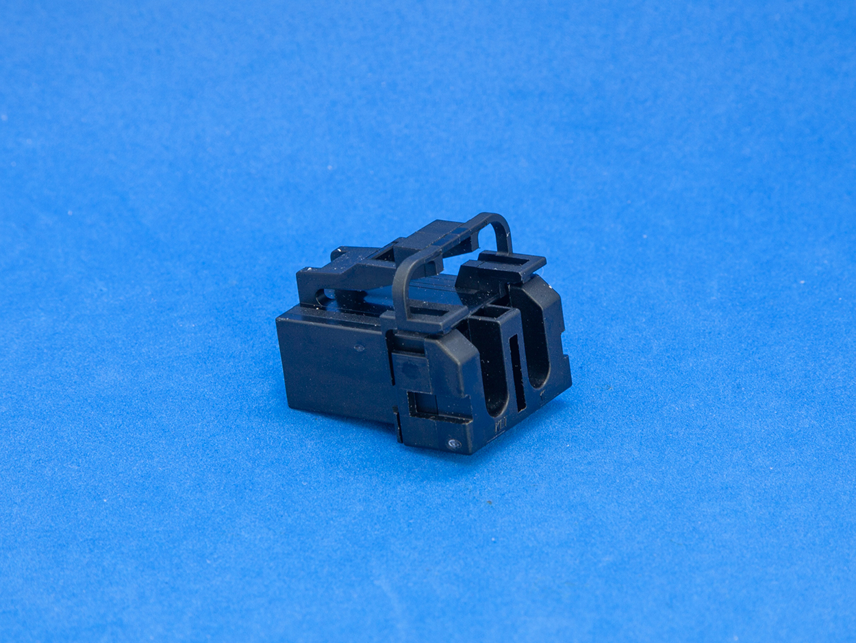 MG610267